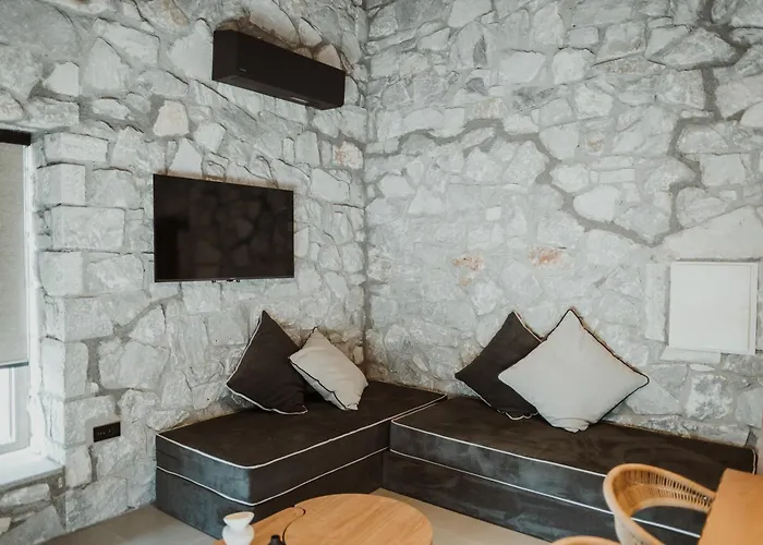 Ξενοδοχείο με διαμερίσματα Ktima Papadopoulou 4*